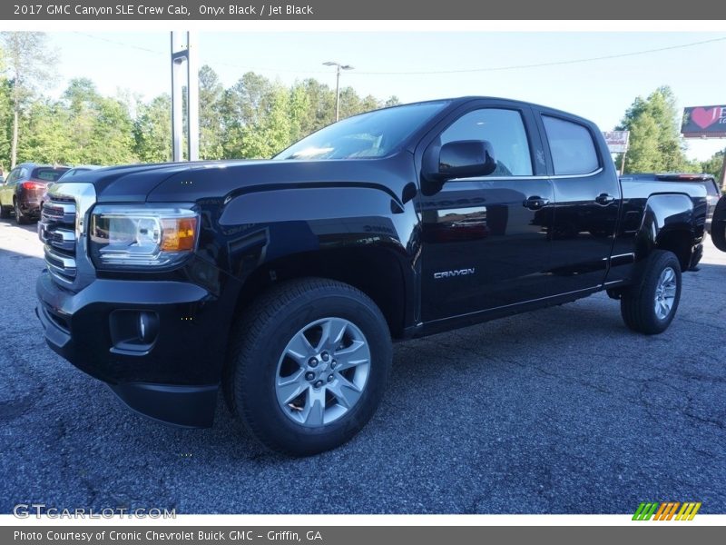 Onyx Black / Jet Black 2017 GMC Canyon SLE Crew Cab
