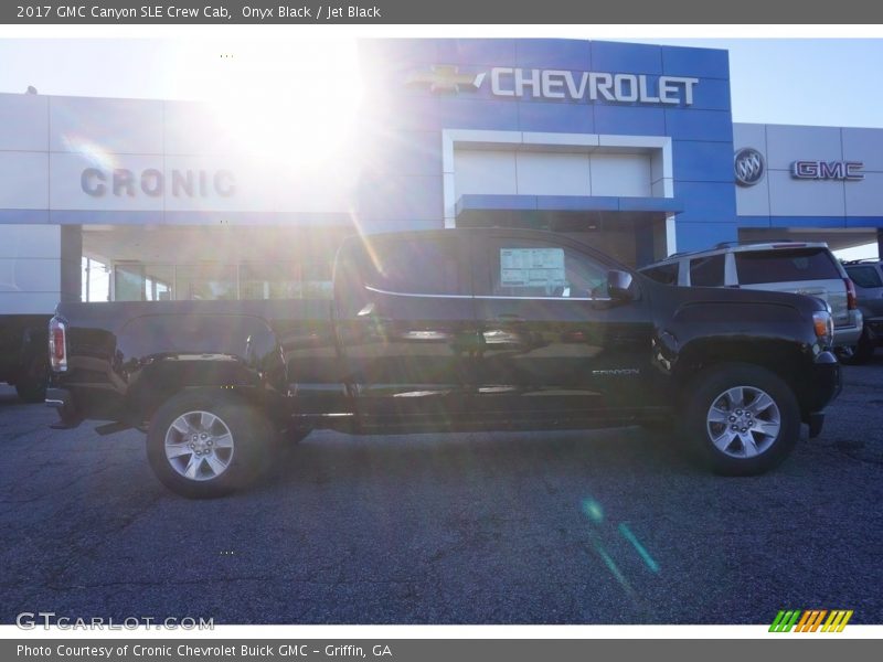 Onyx Black / Jet Black 2017 GMC Canyon SLE Crew Cab