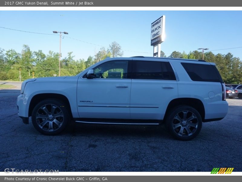 Summit White / Jet Black 2017 GMC Yukon Denali