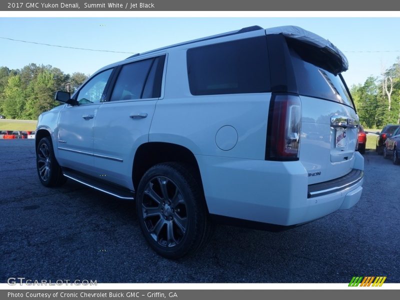 Summit White / Jet Black 2017 GMC Yukon Denali