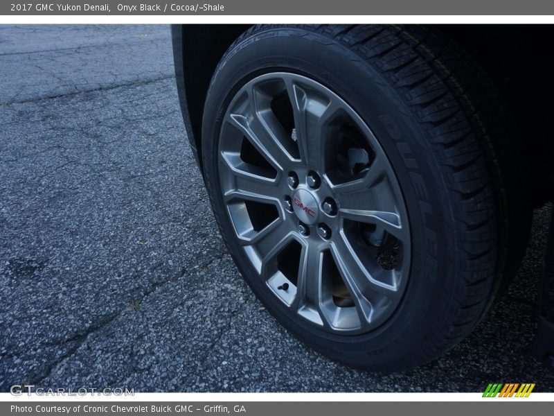 Onyx Black / Cocoa/­Shale 2017 GMC Yukon Denali