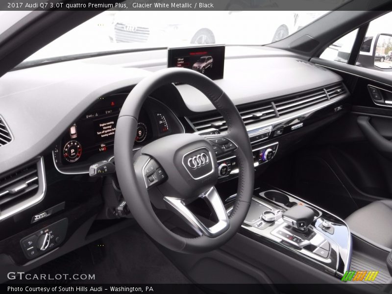 Glacier White Metallic / Black 2017 Audi Q7 3.0T quattro Premium Plus