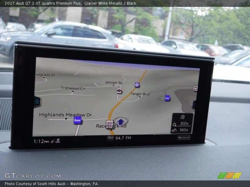 Glacier White Metallic / Black 2017 Audi Q7 3.0T quattro Premium Plus