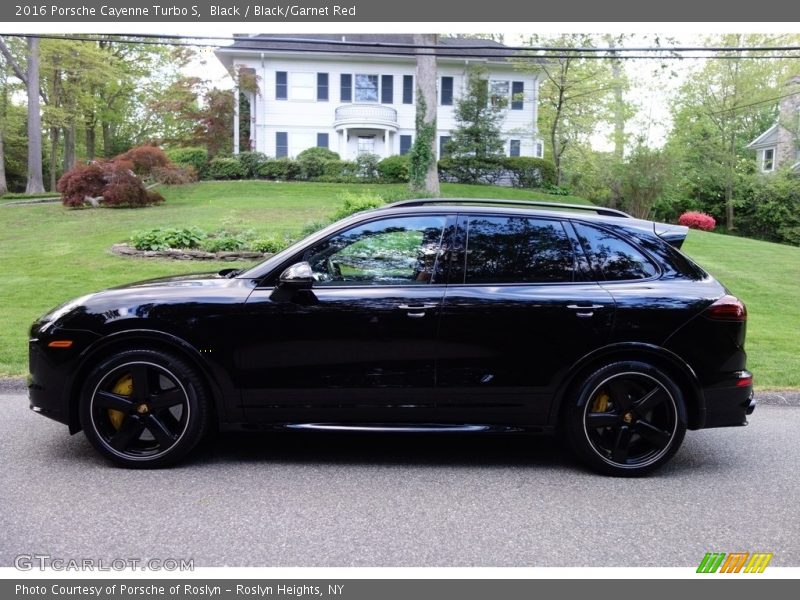 Black / Black/Garnet Red 2016 Porsche Cayenne Turbo S