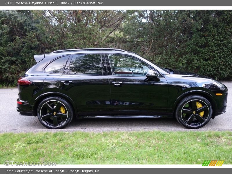  2016 Cayenne Turbo S Black