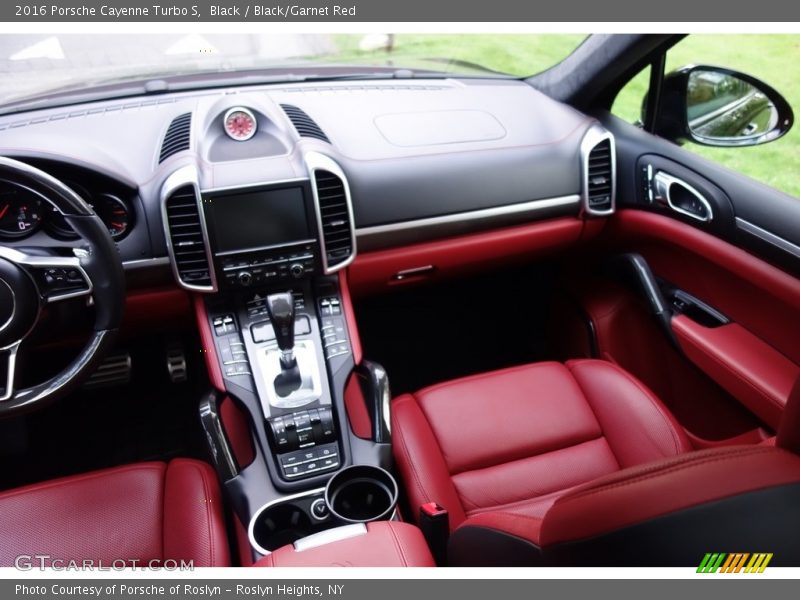 Black / Black/Garnet Red 2016 Porsche Cayenne Turbo S