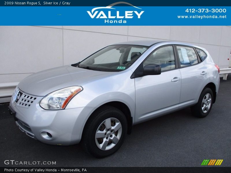 Silver Ice / Gray 2009 Nissan Rogue S