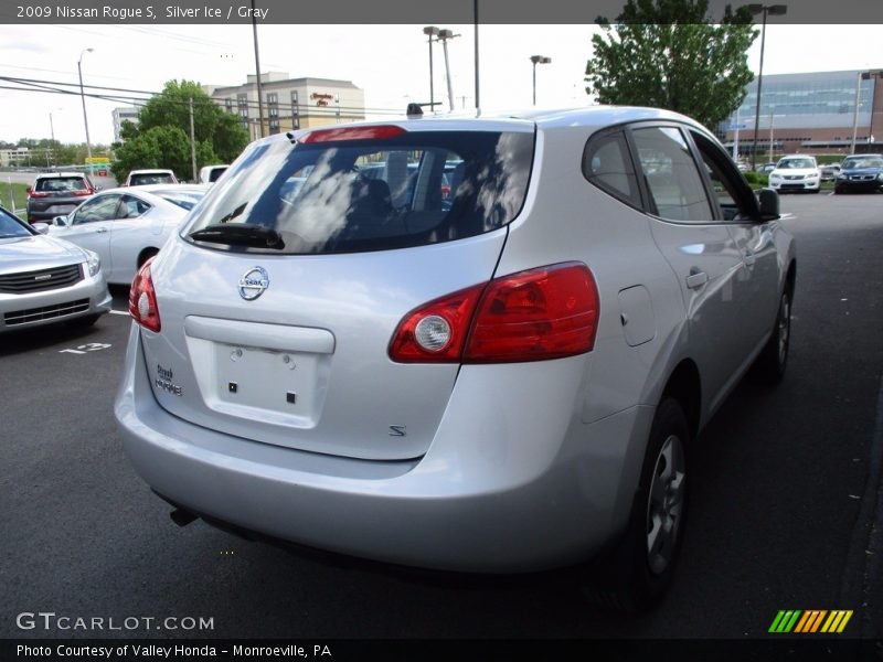 Silver Ice / Gray 2009 Nissan Rogue S