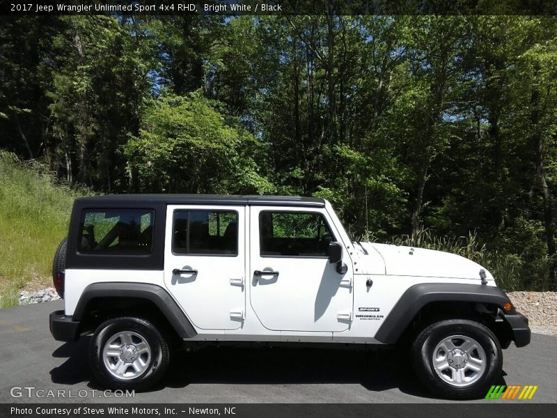 Bright White / Black 2017 Jeep Wrangler Unlimited Sport 4x4 RHD