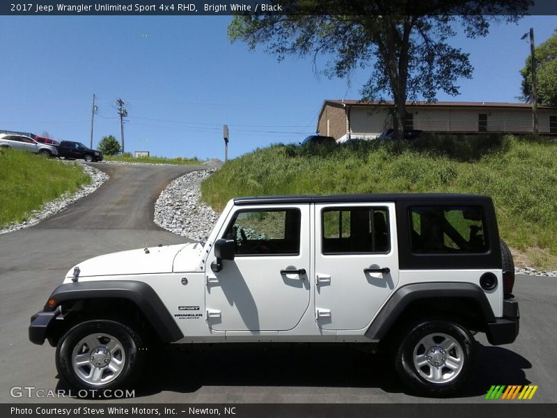 Bright White / Black 2017 Jeep Wrangler Unlimited Sport 4x4 RHD