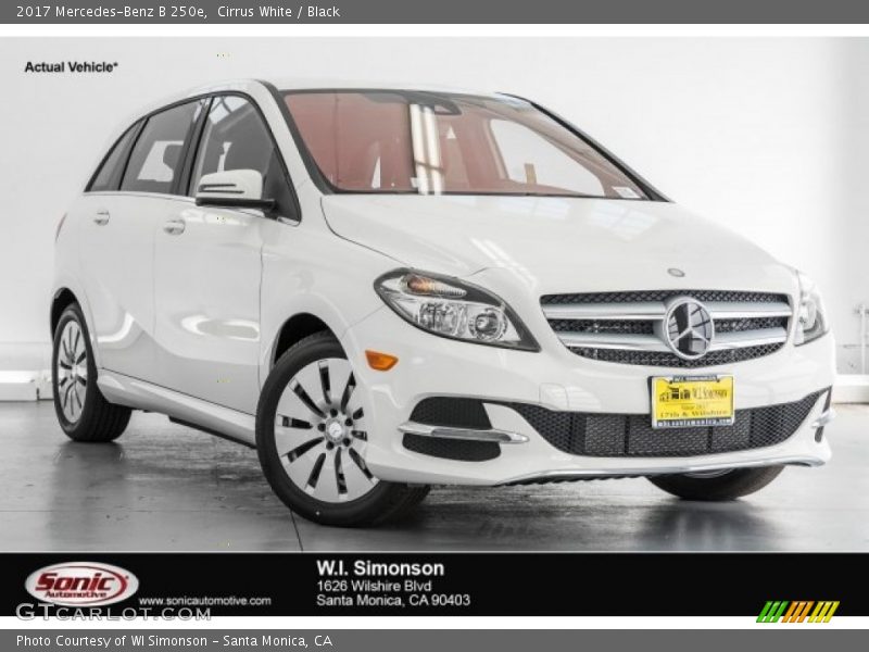 Cirrus White / Black 2017 Mercedes-Benz B 250e