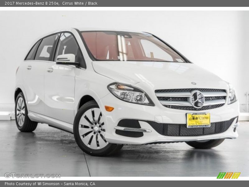 Cirrus White / Black 2017 Mercedes-Benz B 250e