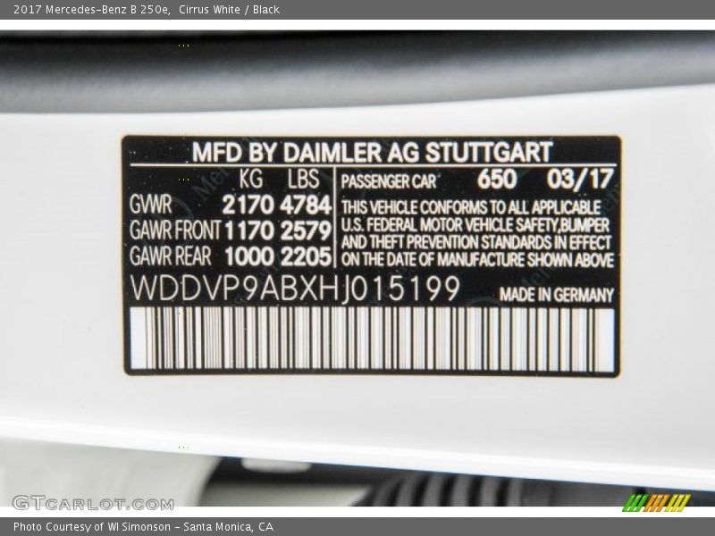 Cirrus White / Black 2017 Mercedes-Benz B 250e