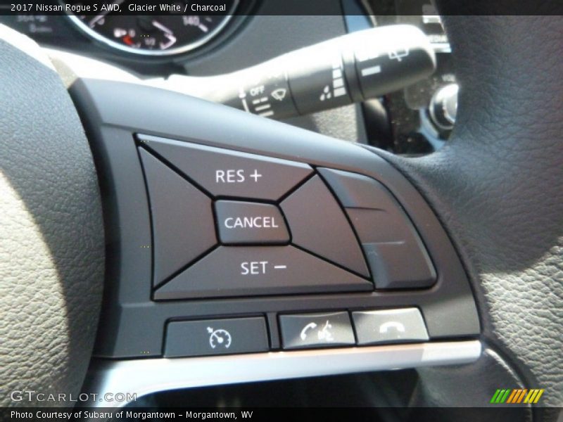 Glacier White / Charcoal 2017 Nissan Rogue S AWD