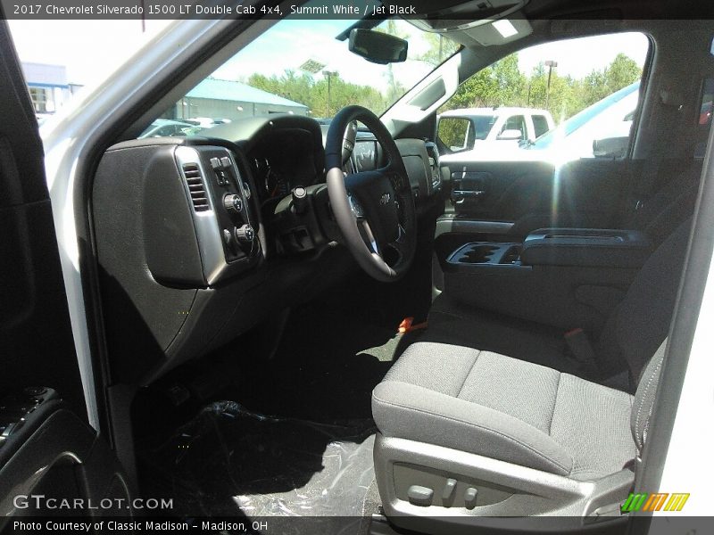 Summit White / Jet Black 2017 Chevrolet Silverado 1500 LT Double Cab 4x4