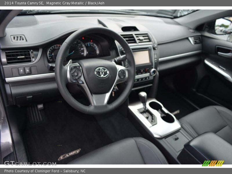 Magnetic Gray Metallic / Black/Ash 2014 Toyota Camry SE
