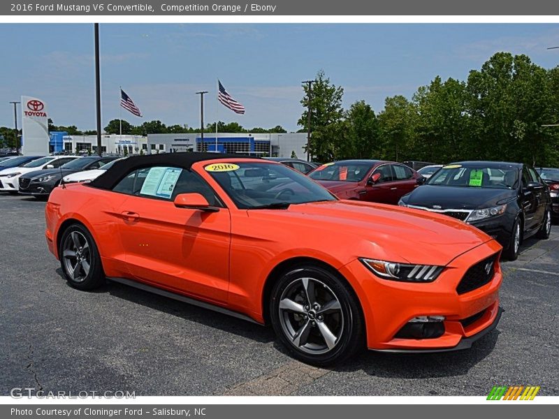 Front 3/4 View of 2016 Mustang V6 Convertible