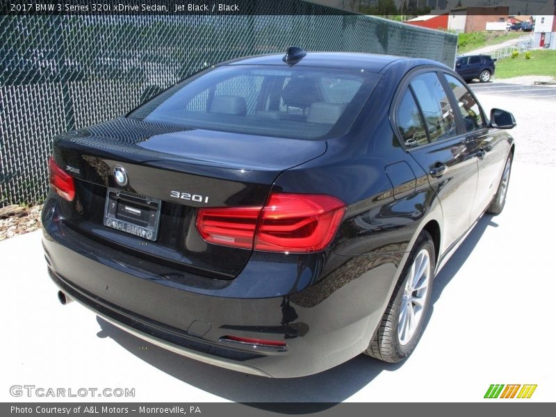 Jet Black / Black 2017 BMW 3 Series 320i xDrive Sedan