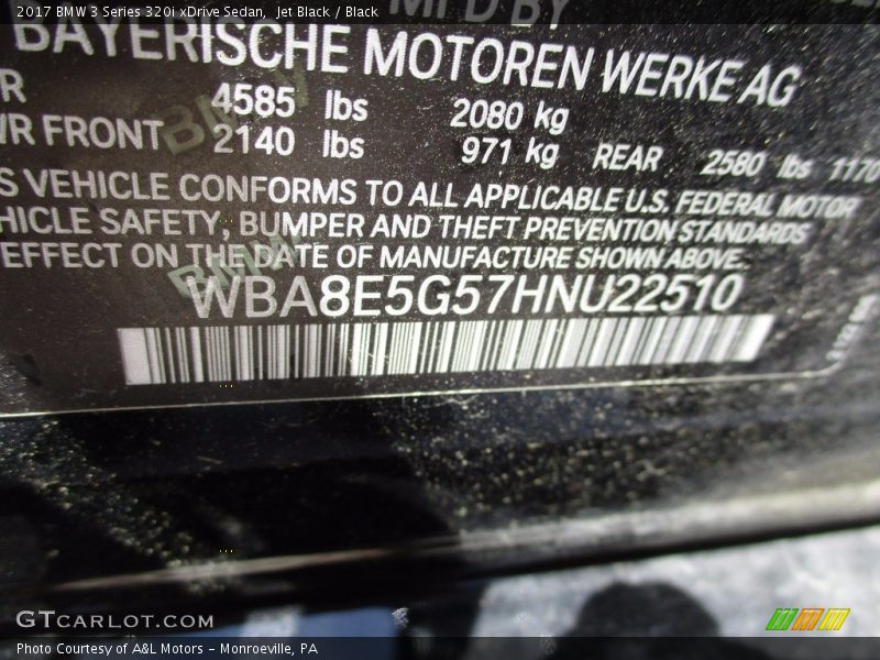 Jet Black / Black 2017 BMW 3 Series 320i xDrive Sedan