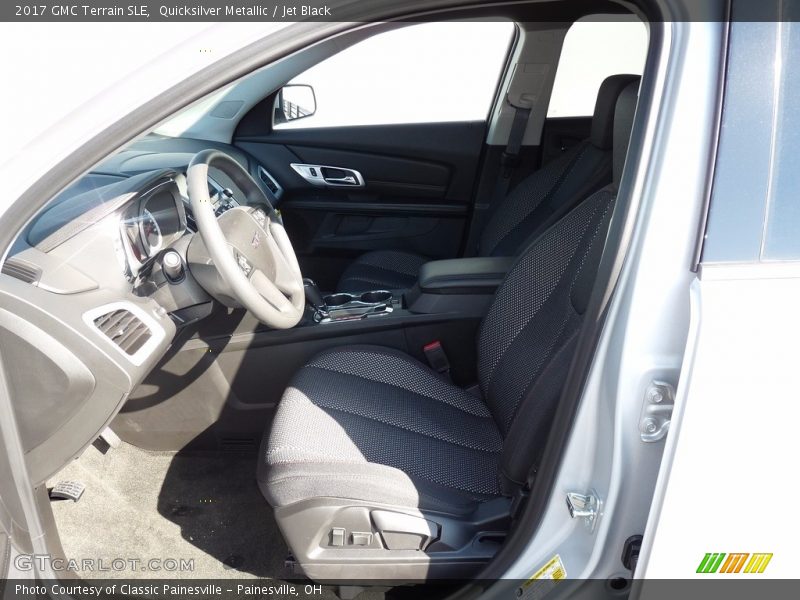 Quicksilver Metallic / Jet Black 2017 GMC Terrain SLE