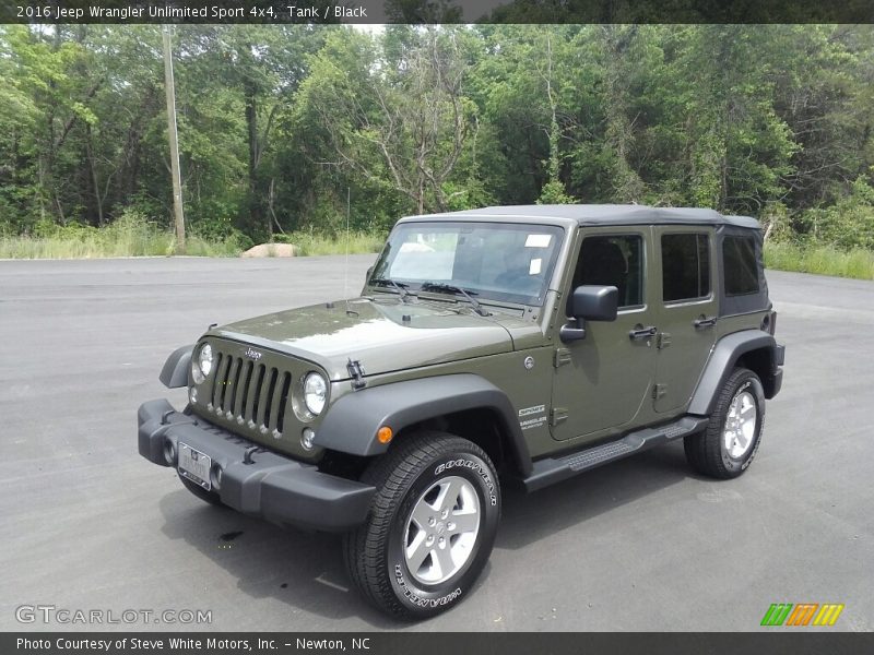 Tank / Black 2016 Jeep Wrangler Unlimited Sport 4x4