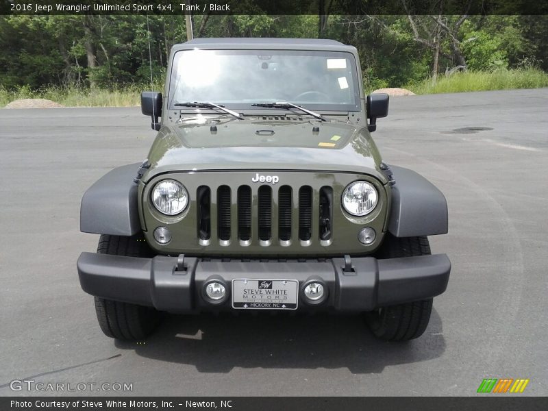 Tank / Black 2016 Jeep Wrangler Unlimited Sport 4x4