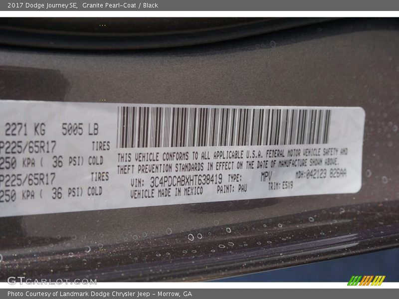 Granite Pearl-Coat / Black 2017 Dodge Journey SE