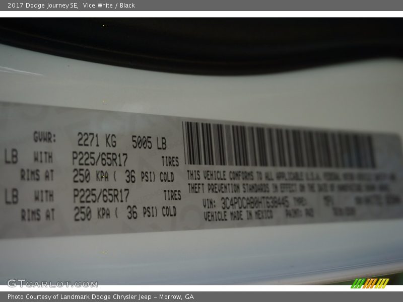 Vice White / Black 2017 Dodge Journey SE