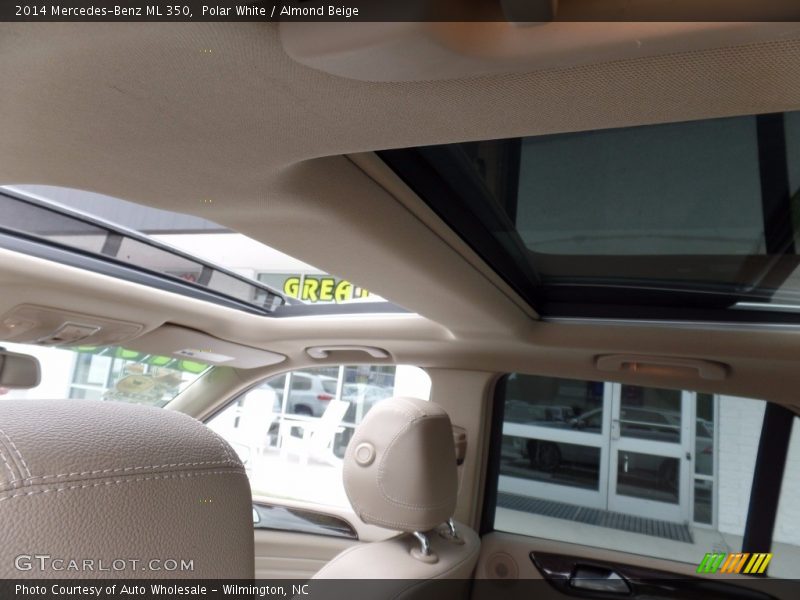 Polar White / Almond Beige 2014 Mercedes-Benz ML 350