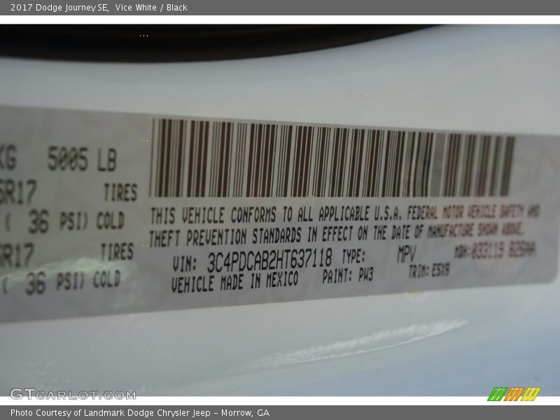 Vice White / Black 2017 Dodge Journey SE
