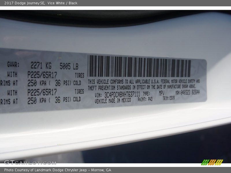 Vice White / Black 2017 Dodge Journey SE