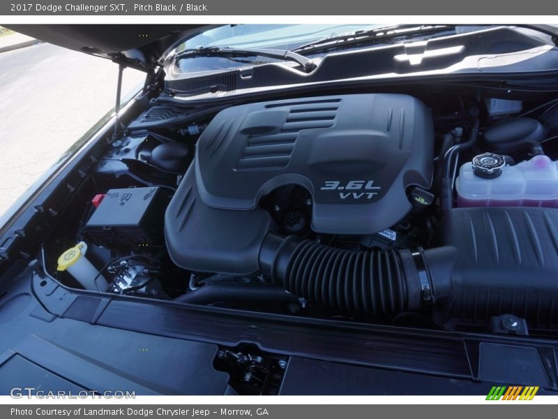 Pitch Black / Black 2017 Dodge Challenger SXT