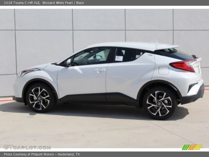 Blizzard White Pearl / Black 2018 Toyota C-HR XLE