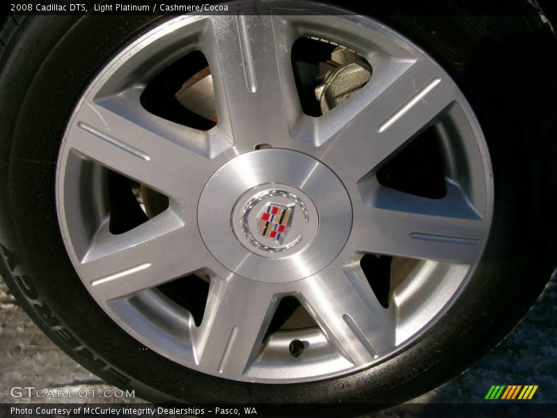 Light Platinum / Cashmere/Cocoa 2008 Cadillac DTS