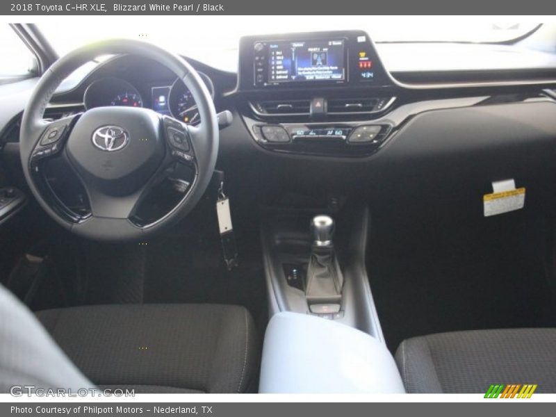 Blizzard White Pearl / Black 2018 Toyota C-HR XLE