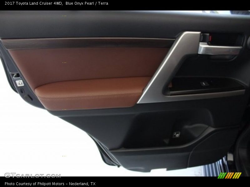 Blue Onyx Pearl / Terra 2017 Toyota Land Cruiser 4WD