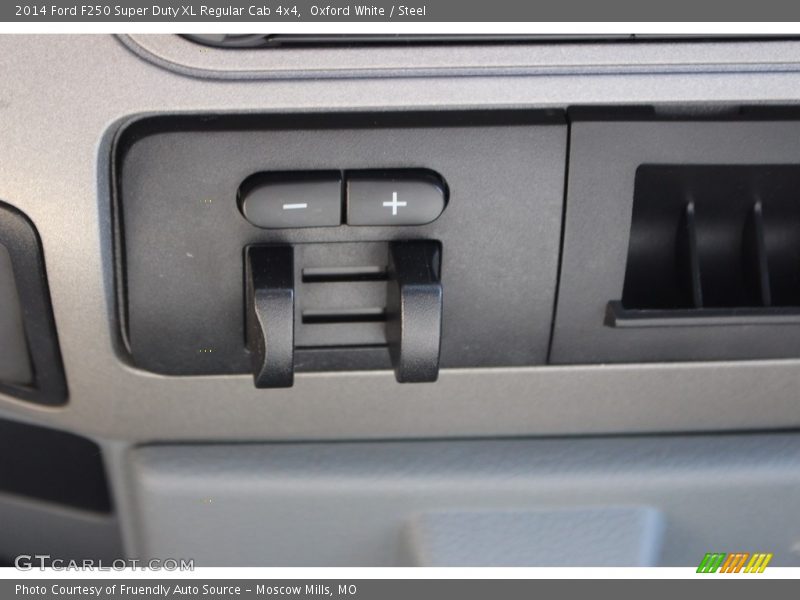 Oxford White / Steel 2014 Ford F250 Super Duty XL Regular Cab 4x4
