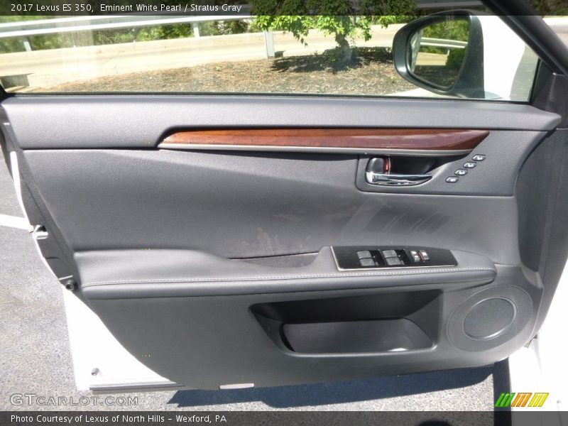 Eminent White Pearl / Stratus Gray 2017 Lexus ES 350