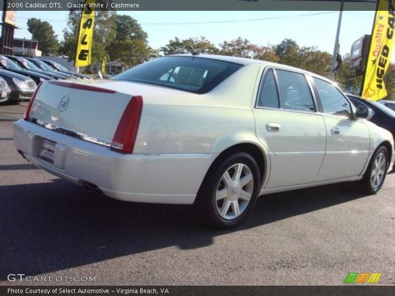 Glacier White / Cashmere 2006 Cadillac DTS