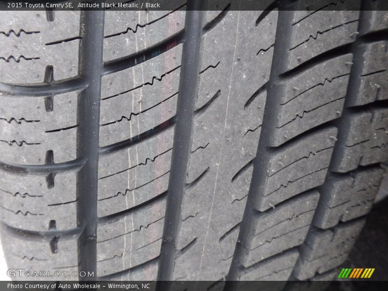Attitude Black Metallic / Black 2015 Toyota Camry SE