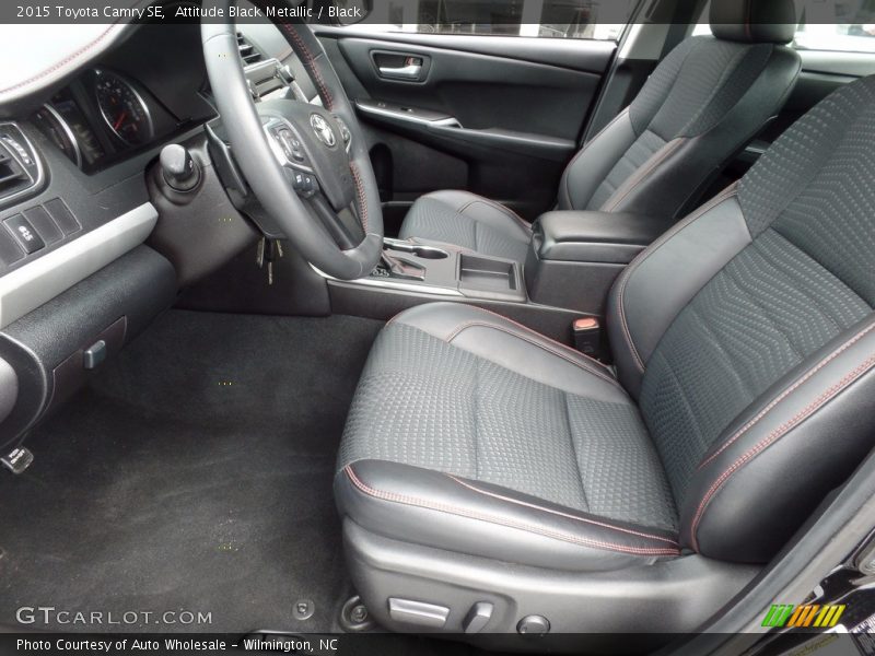 Attitude Black Metallic / Black 2015 Toyota Camry SE