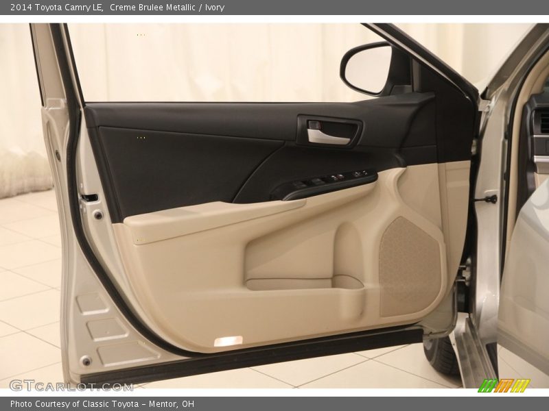 Creme Brulee Metallic / Ivory 2014 Toyota Camry LE