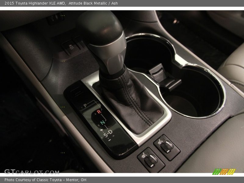 Attitude Black Metallic / Ash 2015 Toyota Highlander XLE AWD