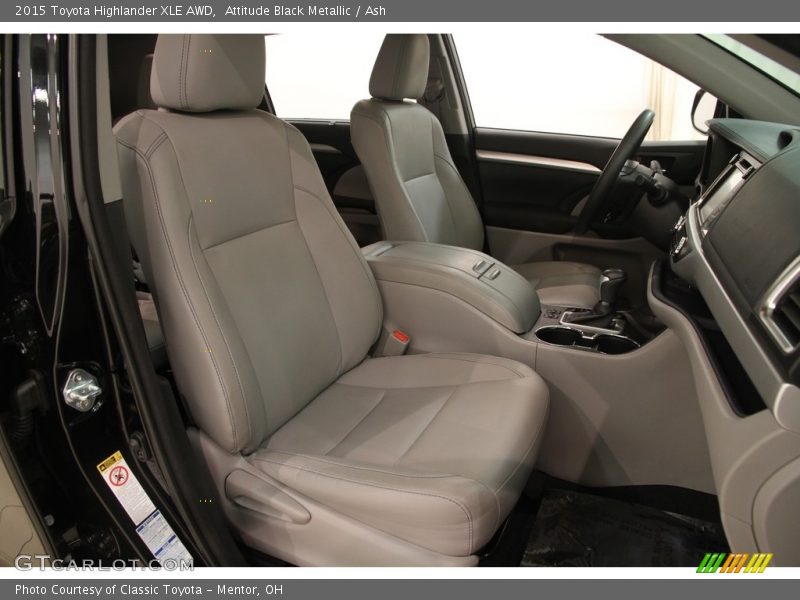 Attitude Black Metallic / Ash 2015 Toyota Highlander XLE AWD