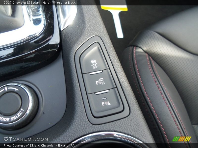 Controls of 2017 SS Sedan