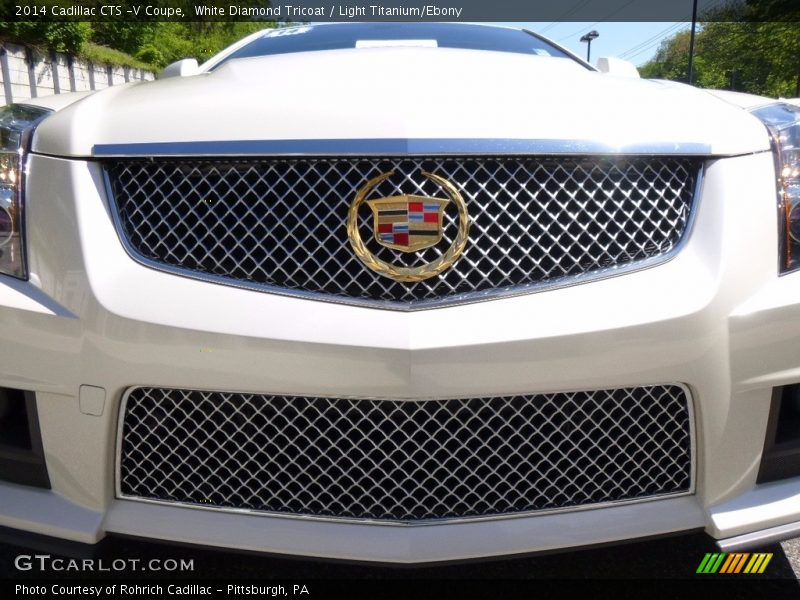 White Diamond Tricoat / Light Titanium/Ebony 2014 Cadillac CTS -V Coupe