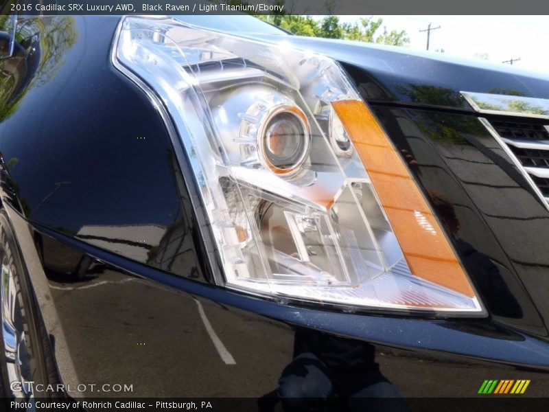 Black Raven / Light Titanium/Ebony 2016 Cadillac SRX Luxury AWD