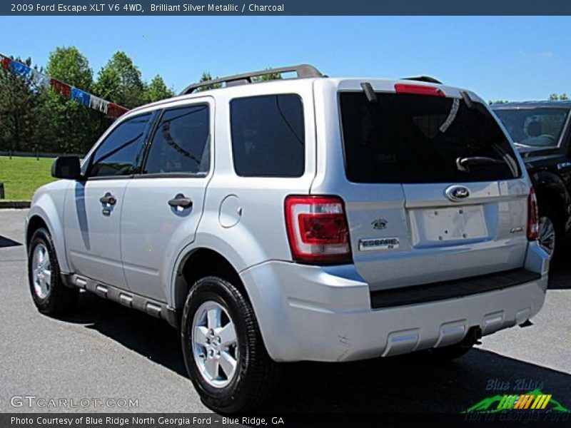 Brilliant Silver Metallic / Charcoal 2009 Ford Escape XLT V6 4WD