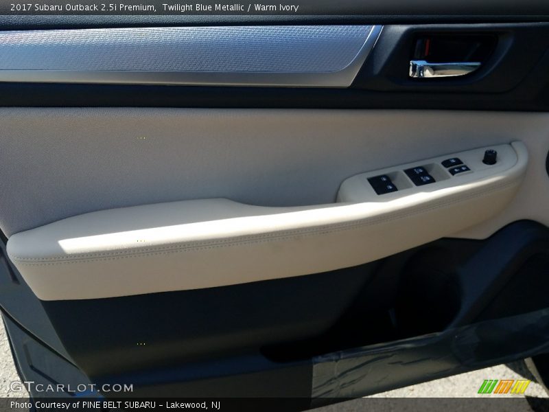 Twilight Blue Metallic / Warm Ivory 2017 Subaru Outback 2.5i Premium