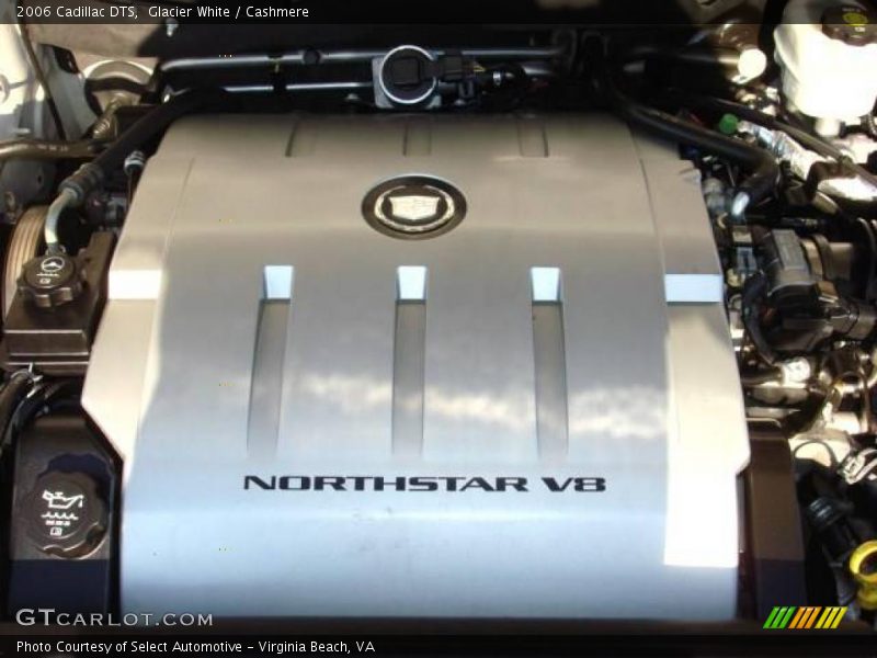 Glacier White / Cashmere 2006 Cadillac DTS